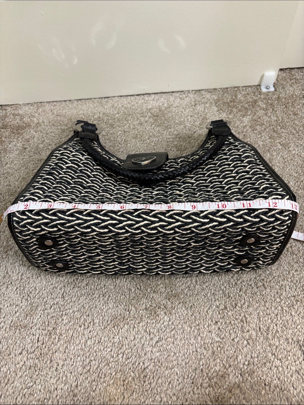 Coldwater Creek Black and Cream Woven Shoulder Bag with Heart Accent - Picture 7 of 10